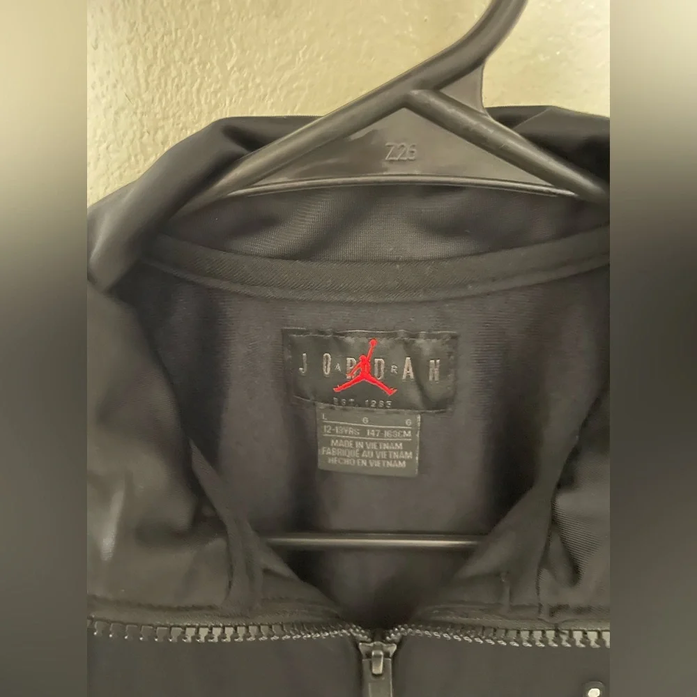 ✨Boys Nike Jordan Jacket Size Large